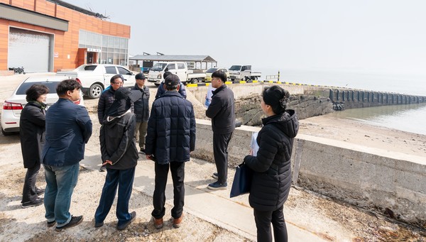 (사진제공안산시) 안산시-한국농어촌공사, 어촌신활력증진사업 합동 현장 방문