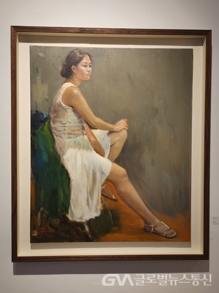 (사진촬영 : 글로벌뉴스통신 송영기 기자)  여인1,  72.7 x 53cm, Oil on canvas, 2017  김영옥 作